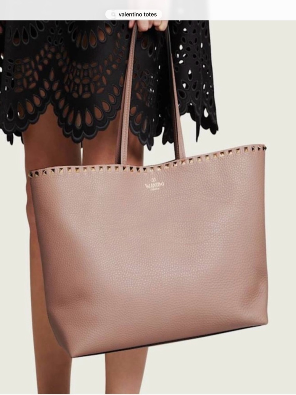 Valentino Garavani Authentic Rockstud Pebbled Leather Tote in Dusty Pink